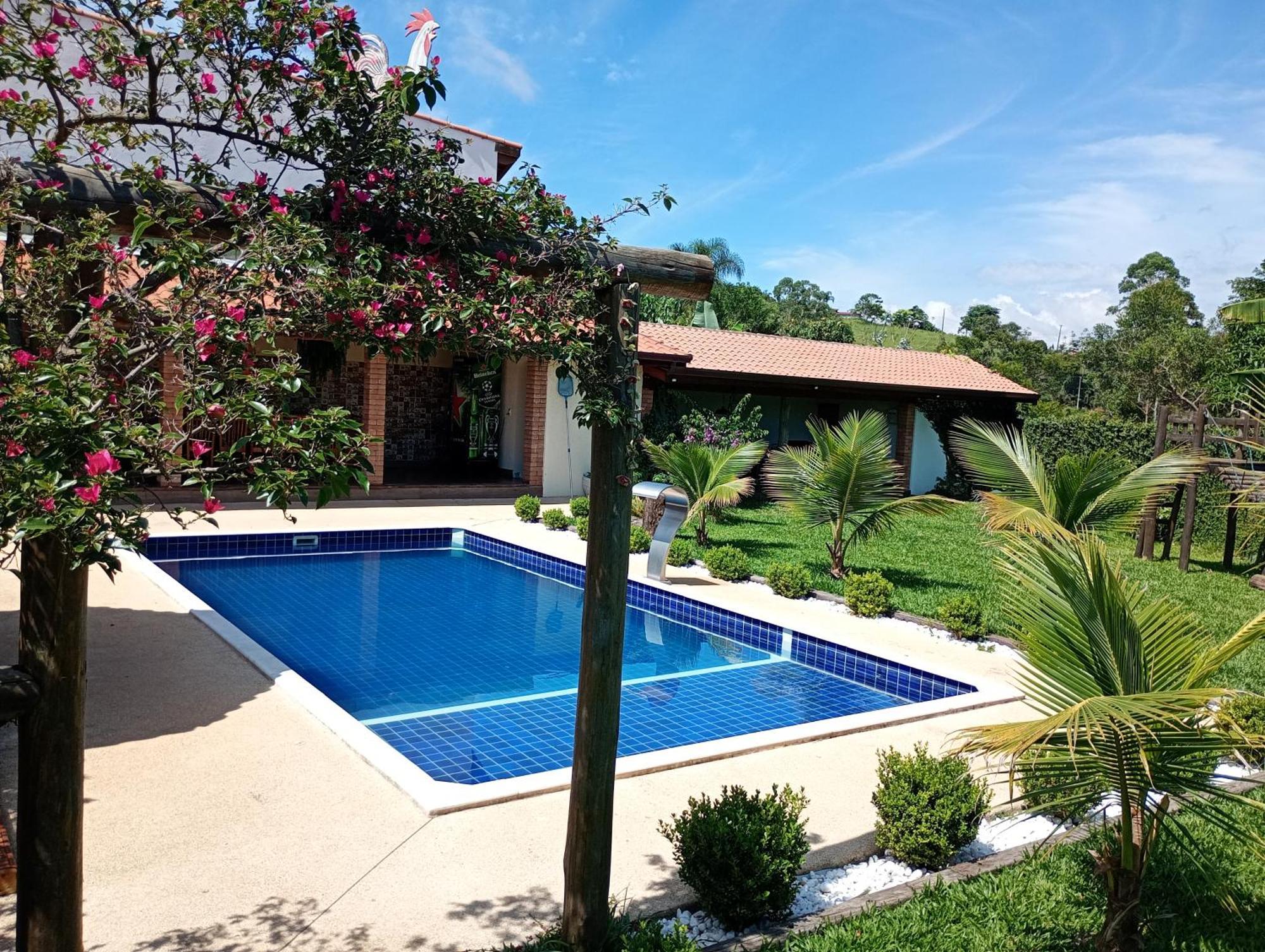 Chacara Alto Padrao Em Igarata Villa Екстериор снимка
